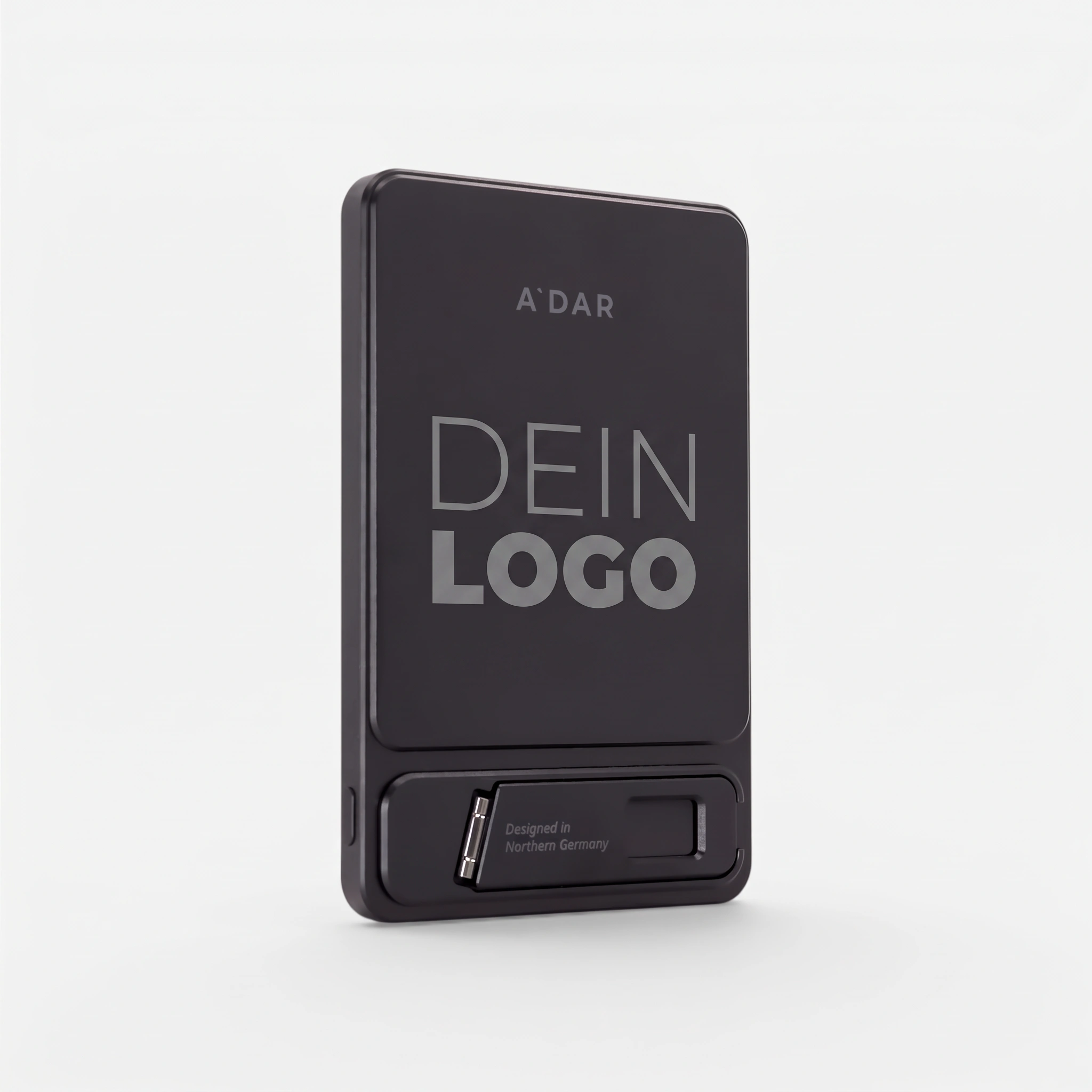 AdarCharge in Schwarz